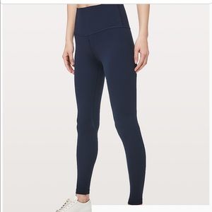 Lululemon 25” Align Leggings in Navy!
